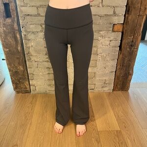 TnA Action ribbed flare dark grey street pants size SM